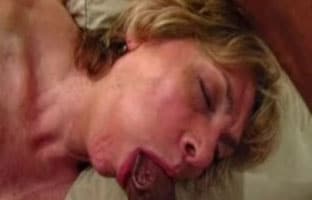 Schwarze mit Eutertitten lutsche Penis Schwarze mit Eutertitten lutsche Penis